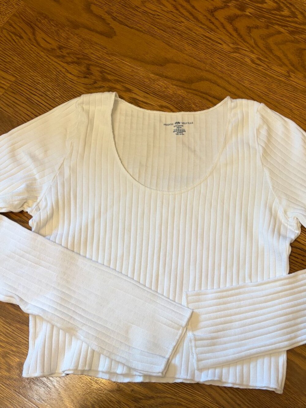 Brandy Melville Long sleeve top